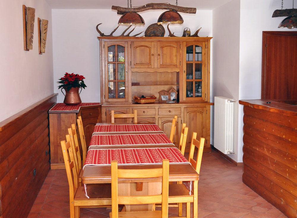 Da Nonna Li Rooms And Breakfast Villetta Barrea Exterior photo