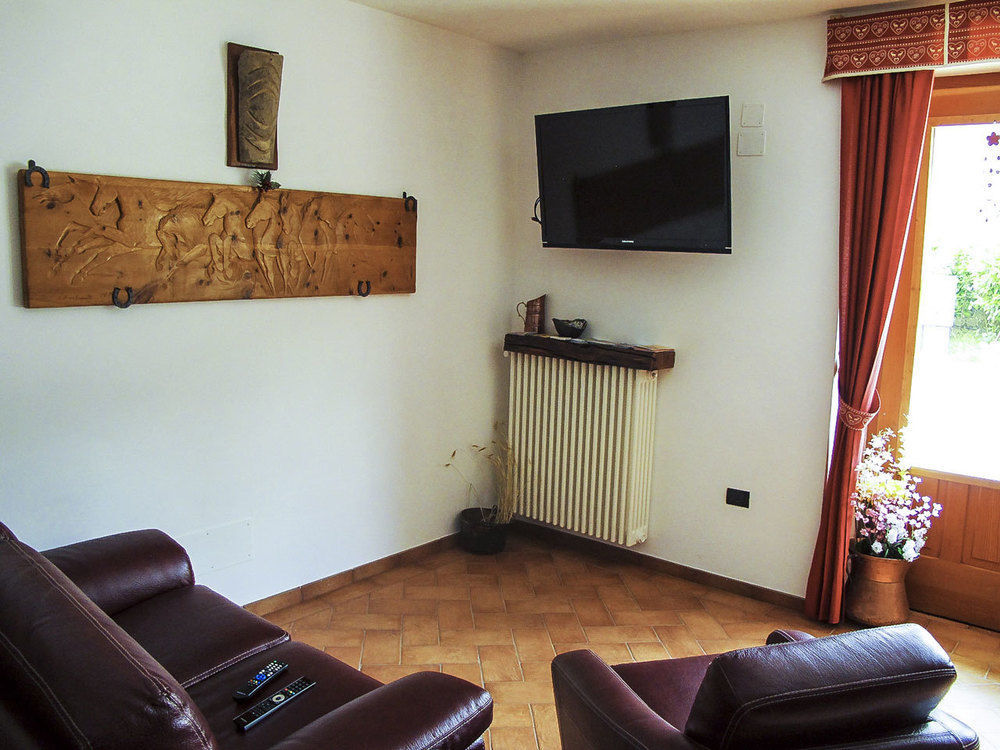 Da Nonna Li Rooms And Breakfast Villetta Barrea Exterior photo