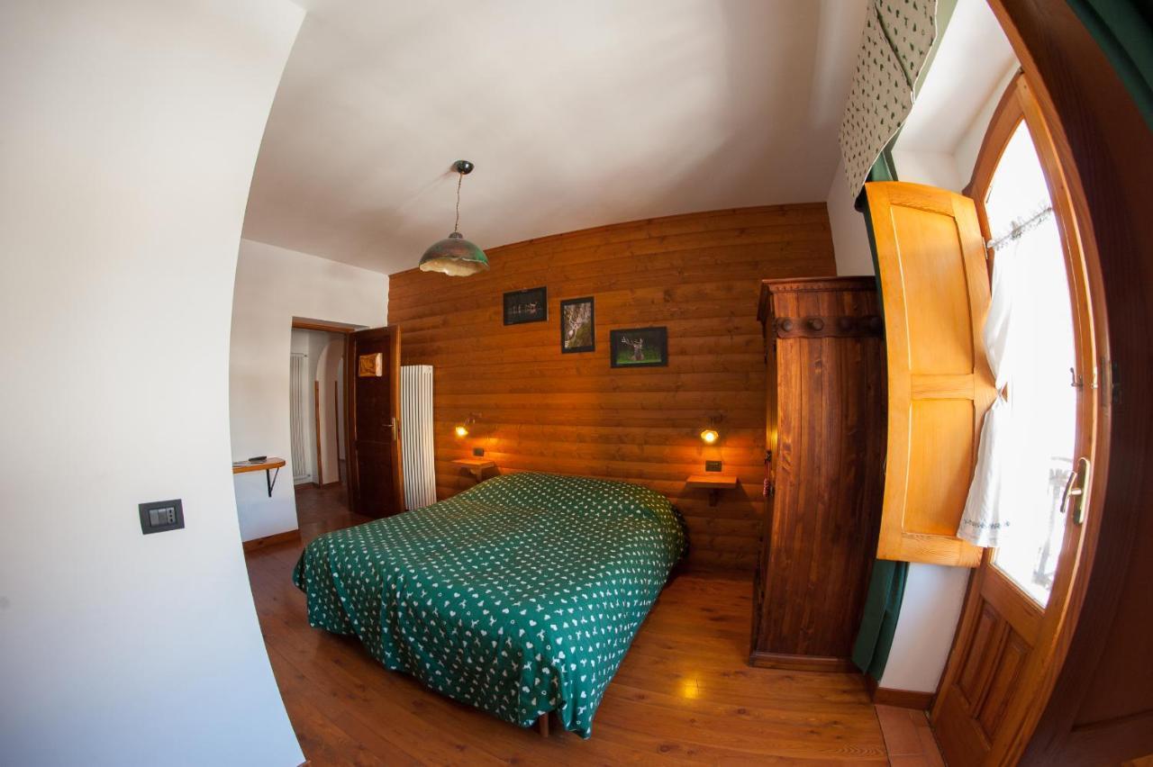 Da Nonna Li Rooms And Breakfast Villetta Barrea Exterior photo